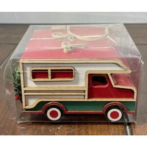 RV Camper‎ Wooden Christmas Holiday Ornaments Wreath Set Of 3 NEW
